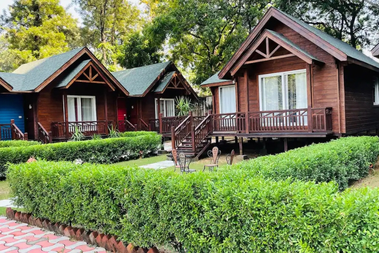 Cottages & Villas