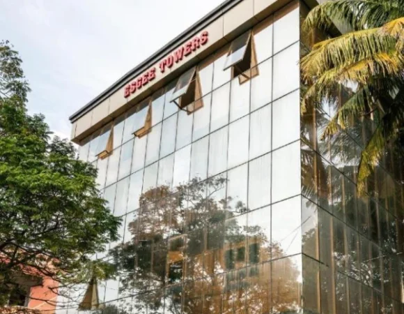 Esgee Tower by ifstays